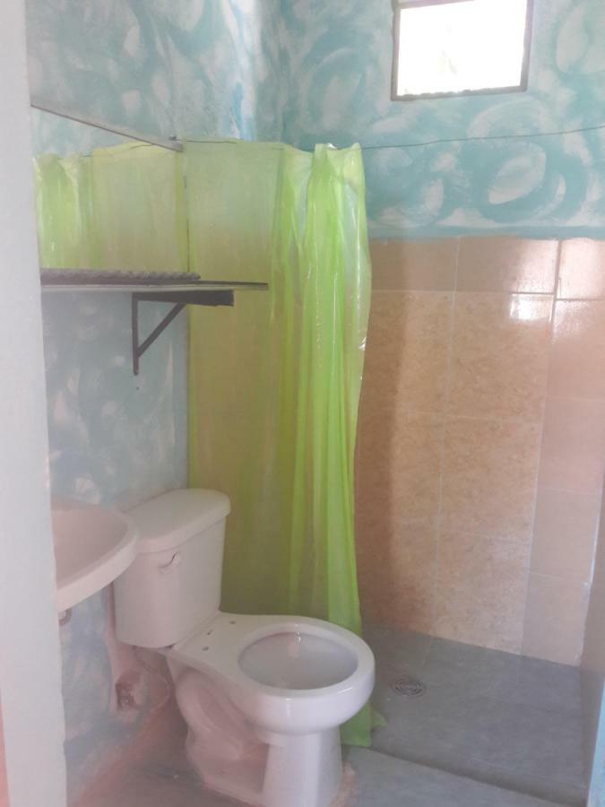 Hostal Y Temazcal Guemez Chichén-Itzá 외부 사진