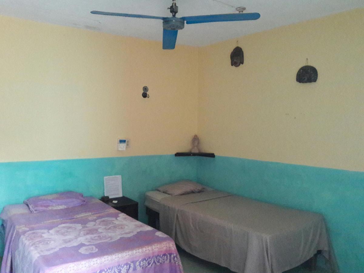 Hostal Y Temazcal Guemez Chichén-Itzá 외부 사진